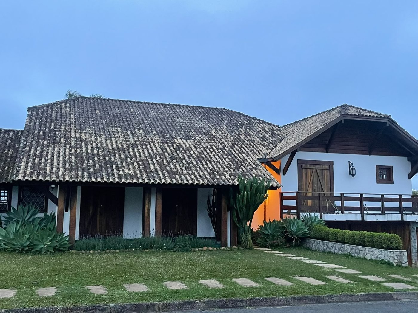 Fachada do espaço Lótus Essence